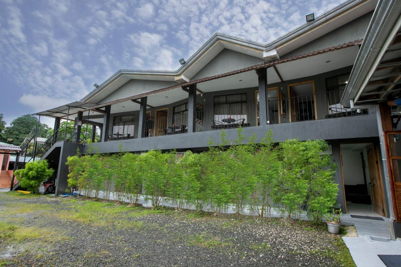 Coati Arenal Lodge La Fortuna Exterior foto